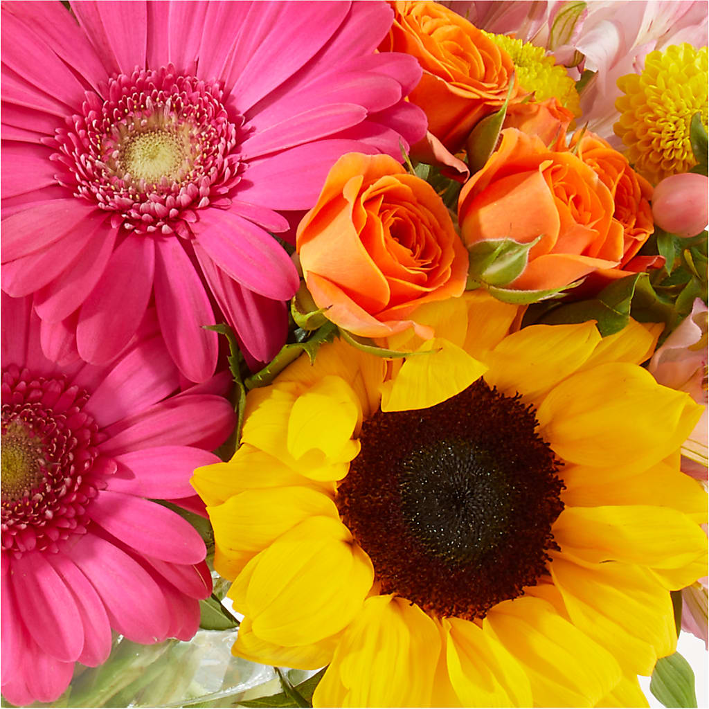 Florist Original Mixed Bouquet – DIANA'S FLOWERS, Oak Hills CA