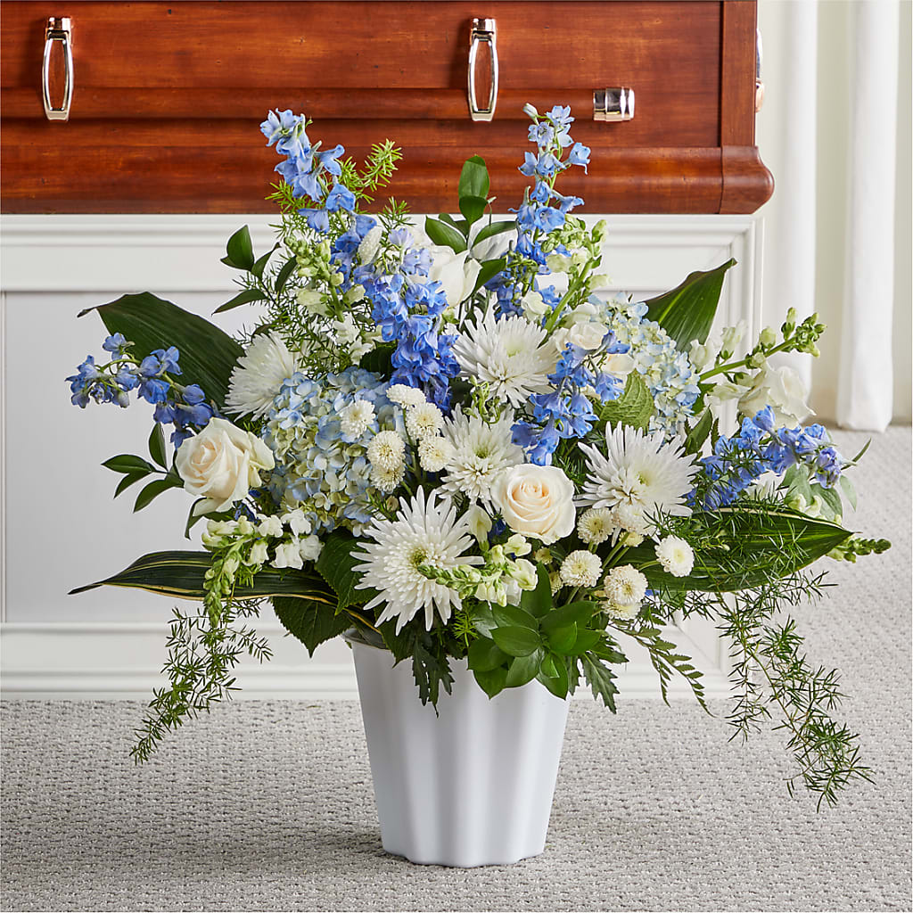Everlasting Memories Floor Basket – DIANA'S FLOWERS, Oak Hills CA