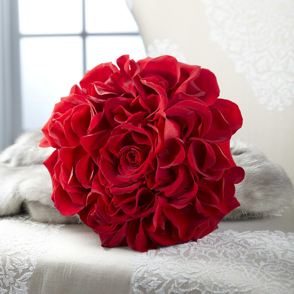 Composite Rose Bouquet – DIANA'S FLOWERS, Oak Hills CA